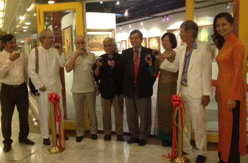 Peinture  une exposition vietnamienne à Bangkok